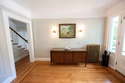 25 Milford St, Medway, MA 02053 - Photo 10