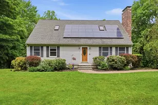 28 Lincoln St, Hopkinton, MA 01748 - Photo 1