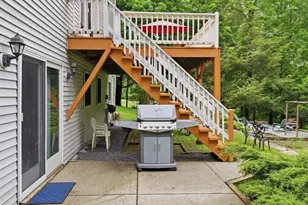 28 Lincoln St, Hopkinton, MA 01748 - Photo 32