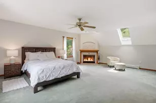 28 Lincoln St, Hopkinton, MA 01748 - Photo 16