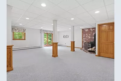 28 Lincoln St, Hopkinton, MA 01748 - Photo 26