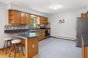 28 Lincoln St, Hopkinton, MA 01748 - Photo 42