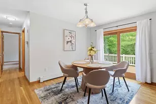 28 Lincoln St, Hopkinton, MA 01748 - Photo 8