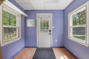 51 Adams St, Wilmington, MA 01887 - Photo 4