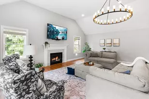 27A Devonshire Dr, Billerica, MA 01821 - Photo 4