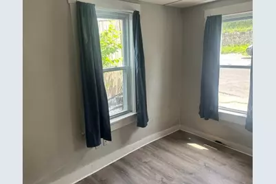 50 Fremont Street #(1R), Lowell, MA 01850 - Photo 2