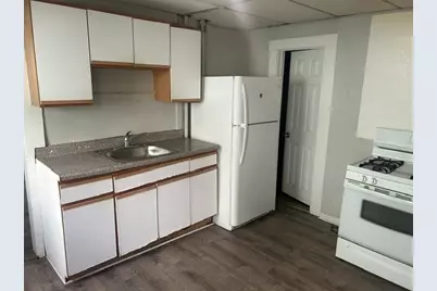 50 Fremont Street #(1R), Lowell, MA 01850 - Photo 10