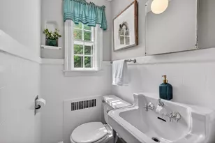 9 Stratford Rd, Andover, MA 01810 - Photo 18