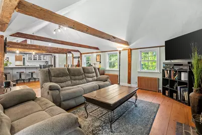 45 Taylor St, Pembroke, MA 02359 - Photo 8