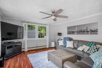 15 Hartshorne Rd, Wakefield, MA 01880 - Photo 16