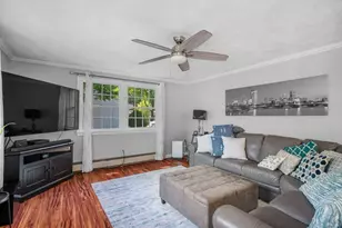 15 Hartshorne Rd, Wakefield, MA 01880 - Photo 16