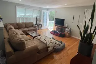 7 Newbury Dr, Pembroke, MA 02359 - Photo 4