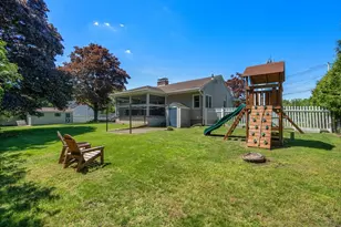 107 Highland St, Milford, MA 01757 - Photo 32