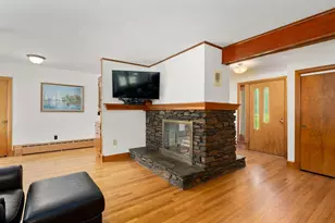 107 Highland St, Milford, MA 01757 - Photo 18