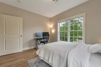 17 Roundabout Way #5, Manchester, NH 03102 - Photo 32