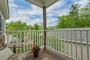17 Roundabout Wy, Manchester, NH 03102 - Photo 8