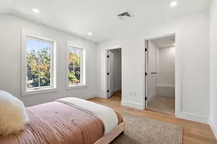 14 Elm St, Newton, MA 02465 - Photo 22