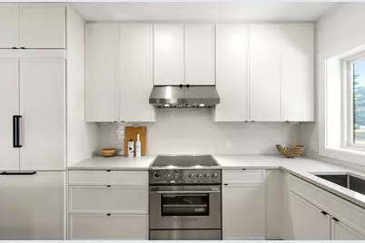 14 Elm Street #14, Newton, MA 02465 - Photo 10