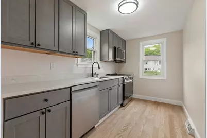 53 Colonel Bell Dr #53, Brockton, MA 02301 - Photo 6