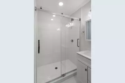 160 Commonwealth #616, Boston, MA 02116 - Photo 8