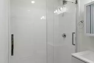 160 Commonwealth, Boston, MA 02116 - Photo 8