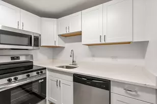 160 Commonwealth, Boston, MA 02116 - Photo 12