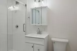 160 Commonwealth, Boston, MA 02116 - Photo 12