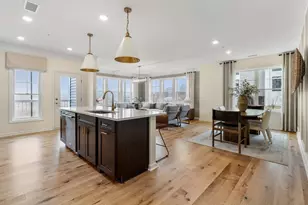 320 Martins Lndg, North Reading, MA 01864 - Photo 4