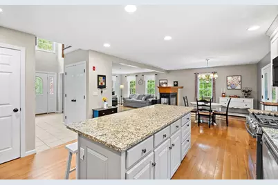 104 Gilchrest Street, Lunenburg, MA 01462 - Photo 10