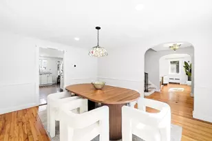 17 Woodhaven Rd, Newton, MA 02468 - Photo 4
