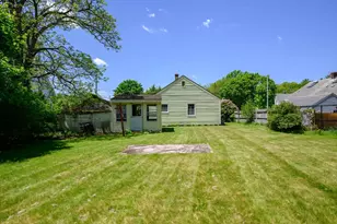 895 Hancock St, Abington, MA 02351 - Photo 24
