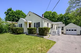 895 Hancock St, Abington, MA 02351 - Photo 2