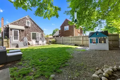 19 Bartholomew Terrace, Peabody, MA 01960 - Photo 2