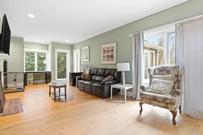 17 Wellesley Street, Weston, MA 02493 - Photo 8