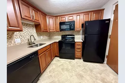 90 Neponset St #1001, Canton, MA 02021 - Photo 4