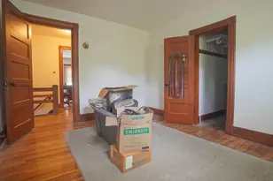 8 Vermont St, Springfield, MA 01108 - Photo 32
