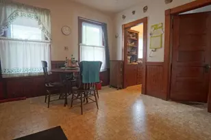 8 Vermont St, Springfield, MA 01108 - Photo 24