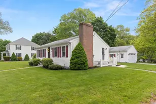 18 Knowlton St, Hamilton, MA 01982 - Photo 2