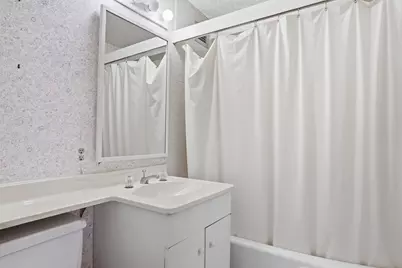 180 Beacon Street #8DE, Boston, MA 02116 - Photo 14