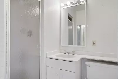 180 Beacon Street #8DE, Boston, MA 02116 - Photo 18