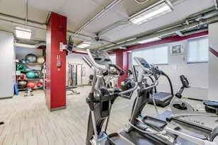 180 Beacon St, Boston, MA 02116 - Photo 30