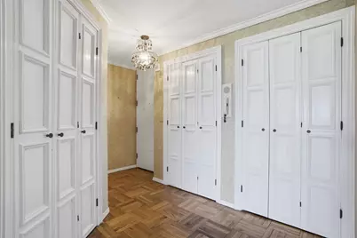 180 Beacon Street #8DE, Boston, MA 02116 - Photo 2