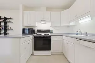 3 Concord Greene, Concord, MA 01742 - Photo 10