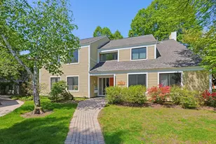 3 Concord Greene, Concord, MA 01742 - Photo 2