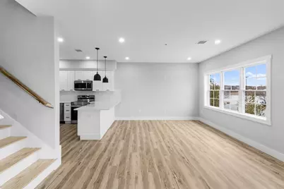 889-895 Grinnell St. #2, Fall River, MA 02721 - Photo 8