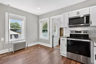 7 Maple St, Ludlow, MA 01056 - Photo 12