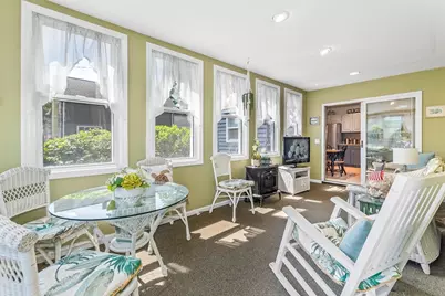 113 Oakdale Ave, Dedham, MA 02026 - Photo 10