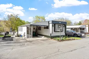 1237 Central St, Leominster, MA 01453 - Photo 2
