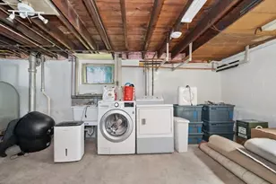35 Columbia Rd, Medford, MA 02155 - Photo 24