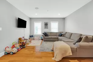 157 Hancock St, Quincy, MA 02171 - Photo 8